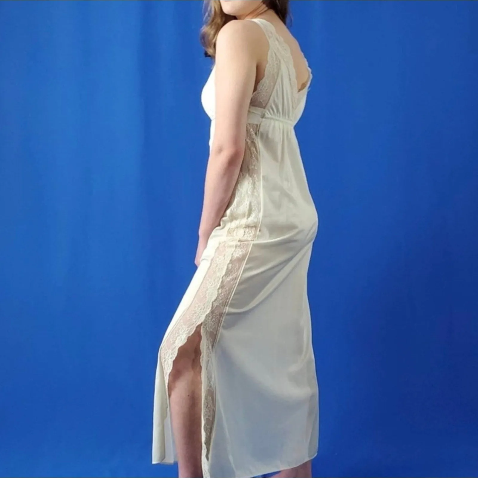 60's Vintage Pandora Lingerie by Chic Nightgown - Large