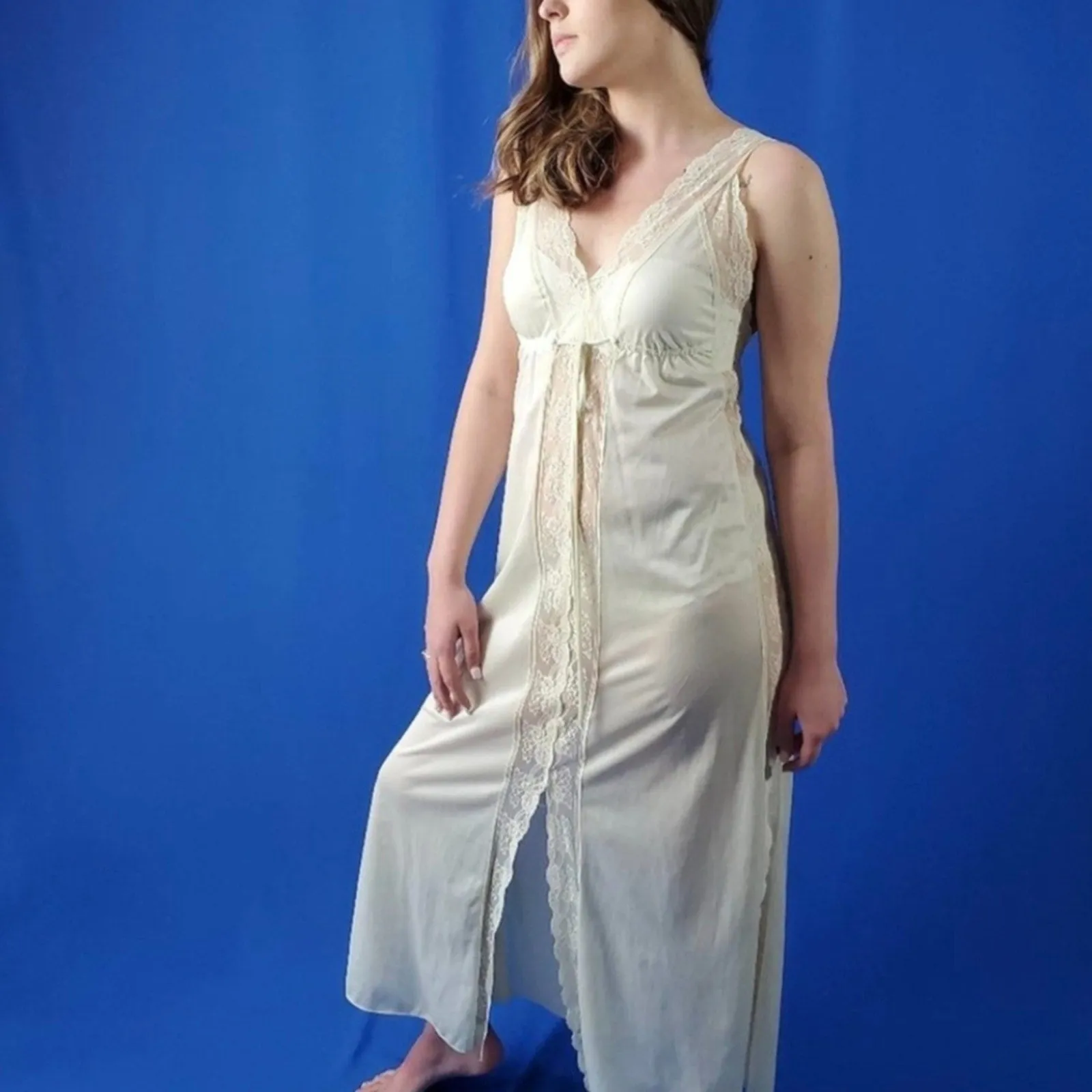 60's Vintage Pandora Lingerie by Chic Nightgown - Large