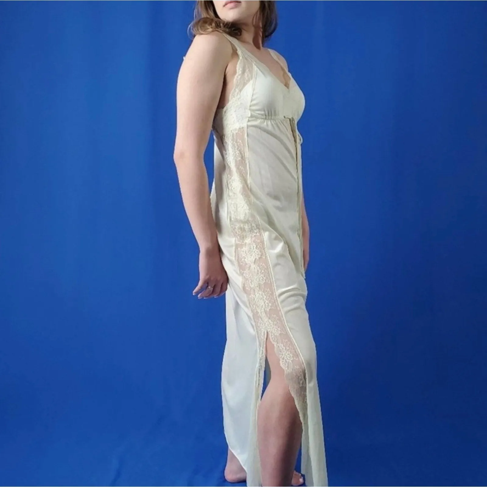 60's Vintage Pandora Lingerie by Chic Nightgown - Large