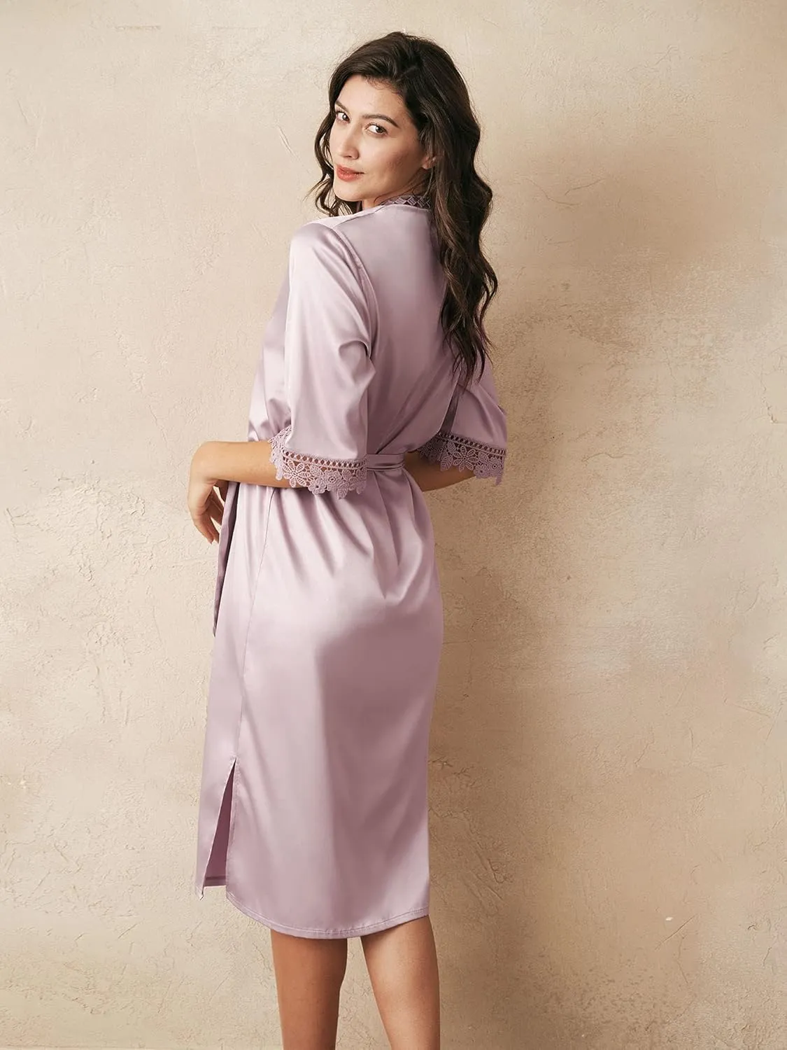 AW BRIDAL Women's Silk Robe Satin Kimono Robe for Bride Bridesmaids Short Bridal Party Robes Wedding Loungewear XS-XXL