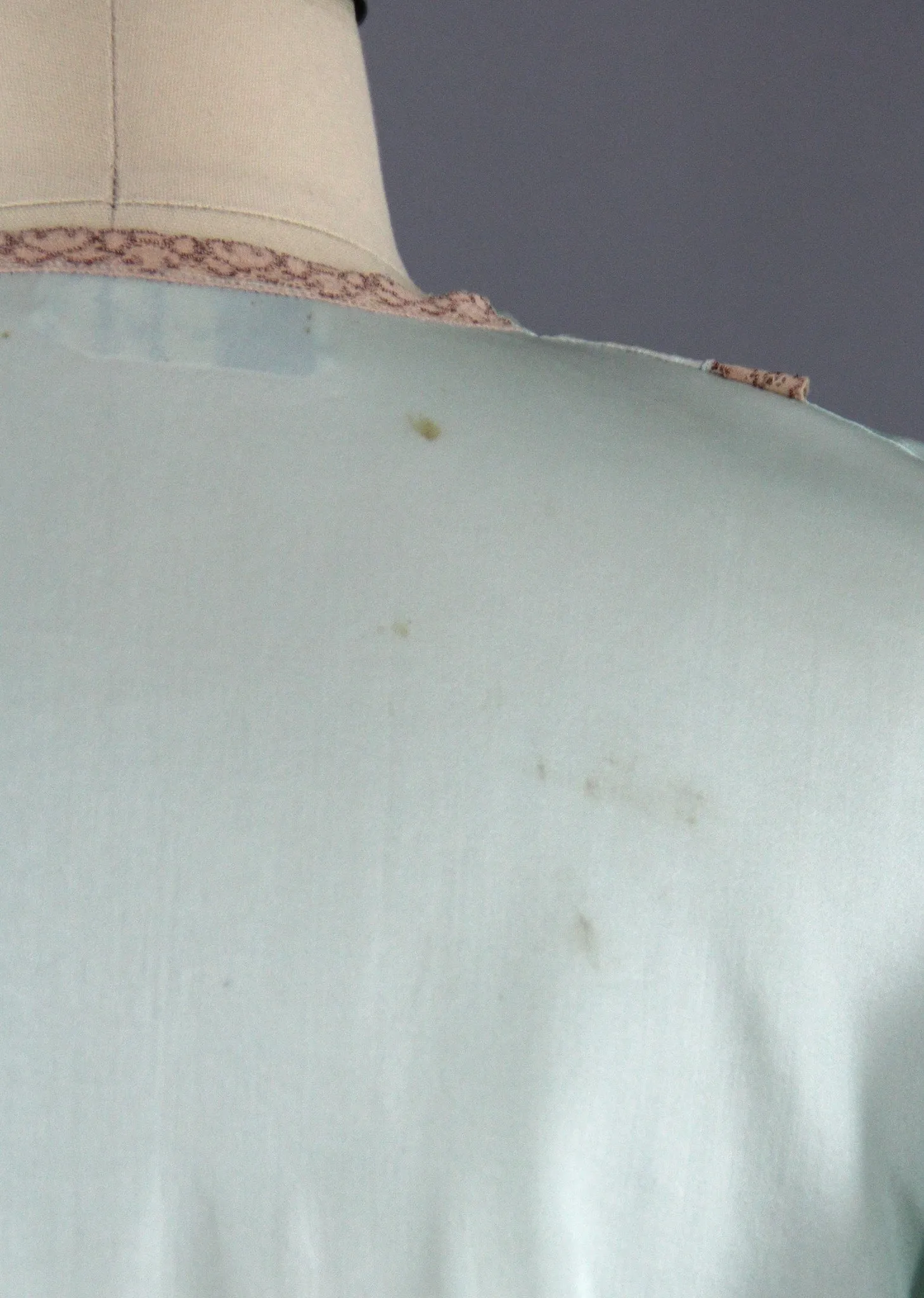 Vintage 1930s Green Silk Satin Bed Jacket Loungewear