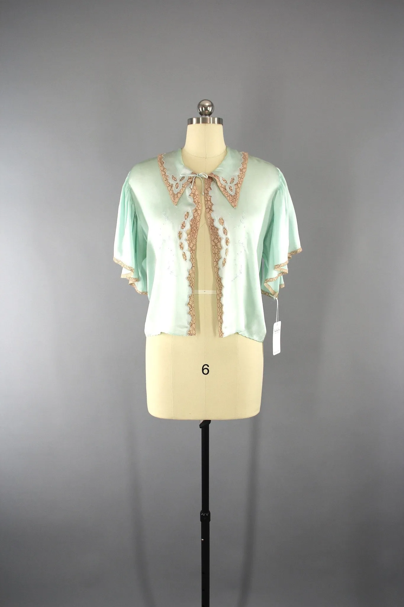 Vintage 1930s Green Silk Satin Bed Jacket Loungewear
