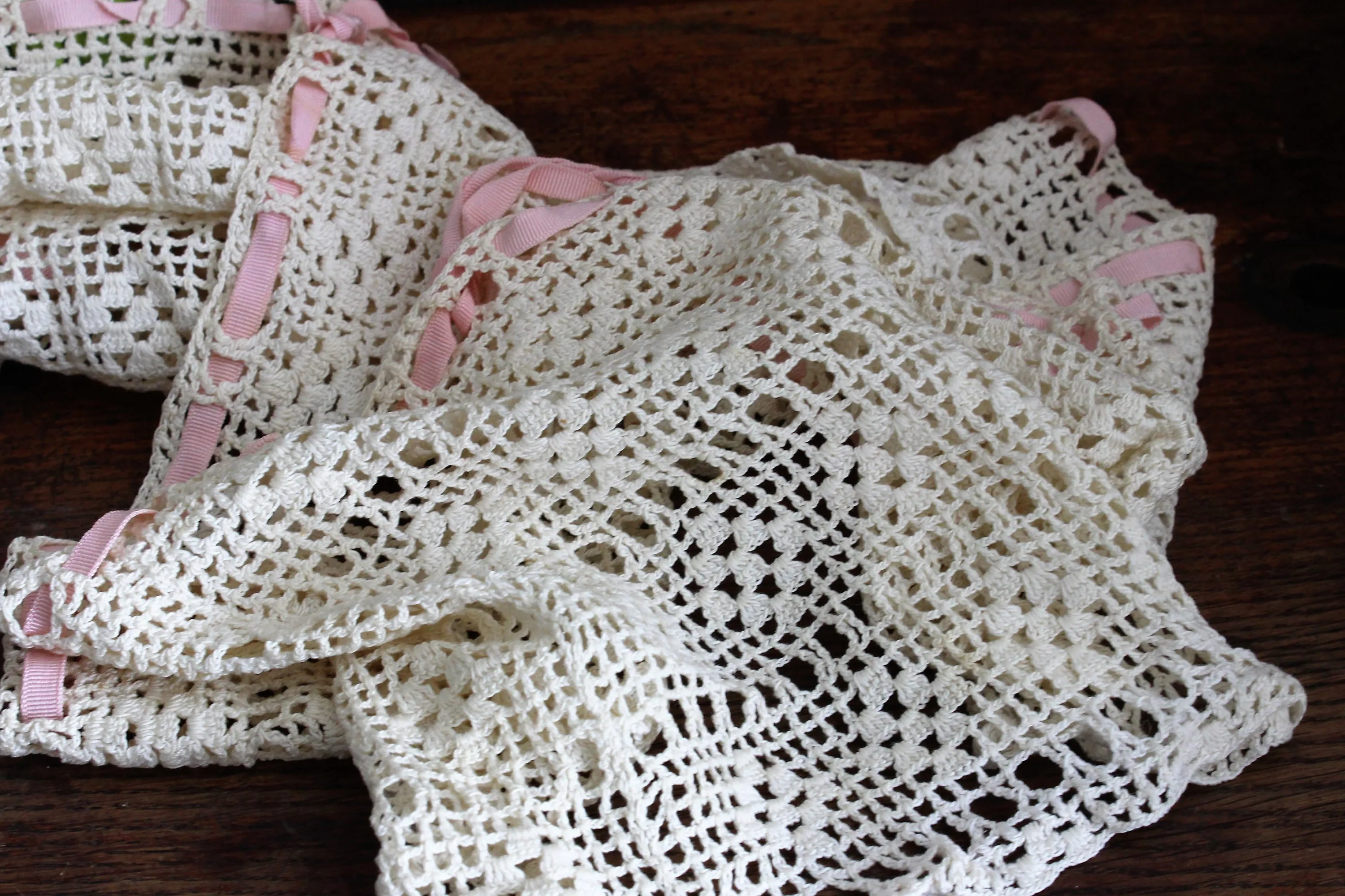 Vintage Edwardian Lace Trim / Ivory Crochet 8" Wide