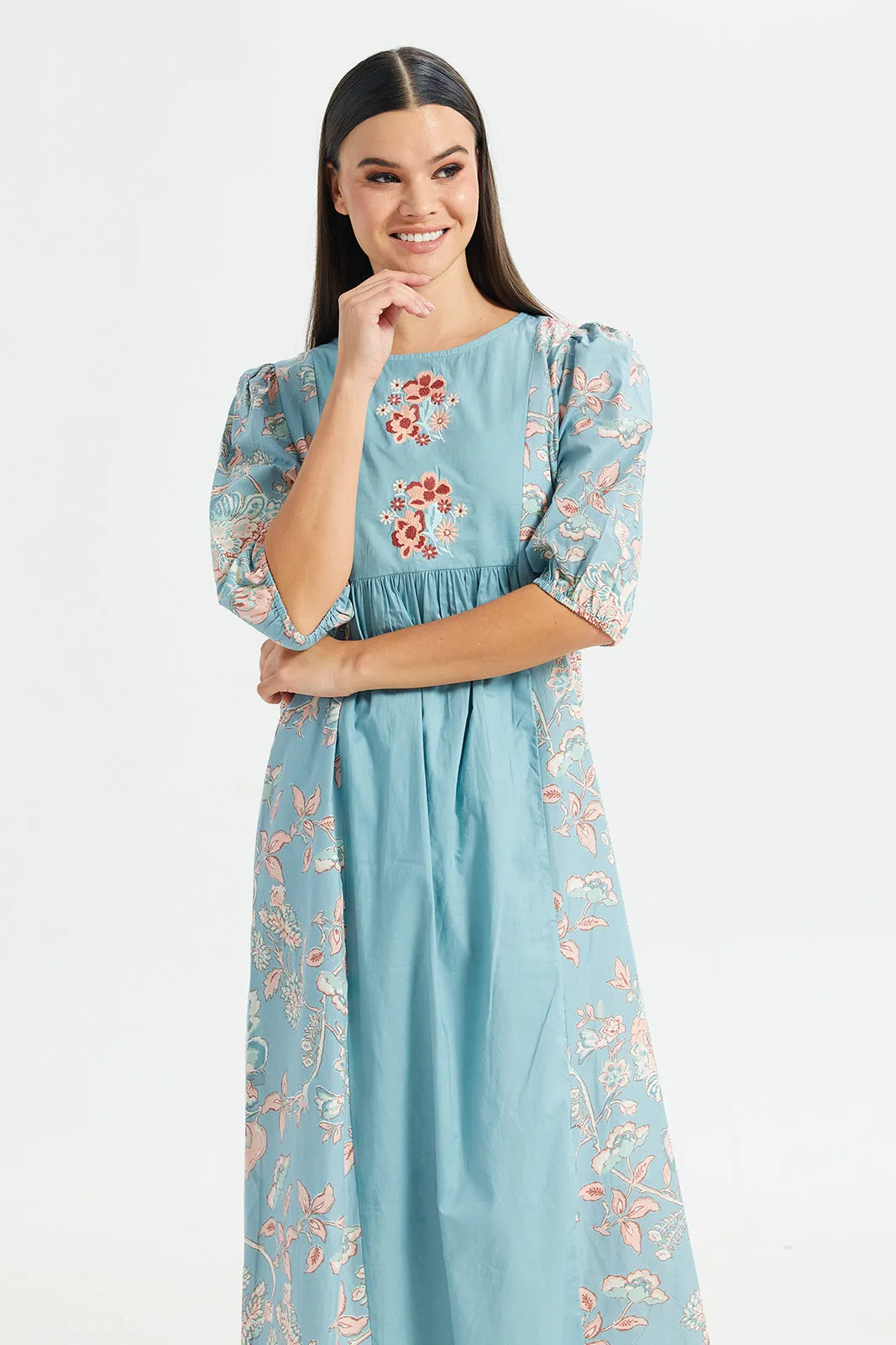 Women Blue Front Embroidery Print Nightgown
